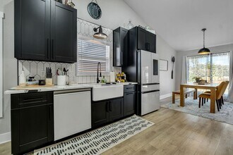 6605 Donerail Trail in Tallahassee, FL - Building Photo - Building Photo