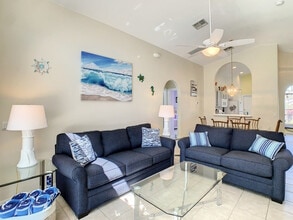 2644 Autumn Creek Cir in Kissimmee, FL - Building Photo - Building Photo