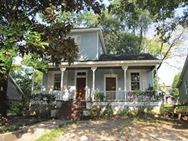 property at 621 Kentucky St