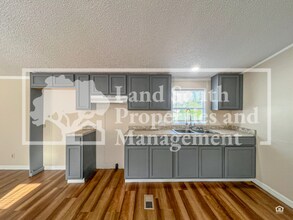 10131 Steven Dr in Polk City, FL - Building Photo - Building Photo