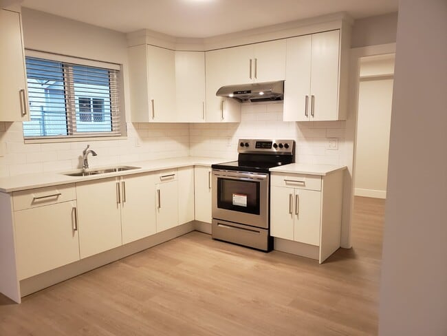 14929 62A Av in Surrey, BC - Building Photo - Building Photo