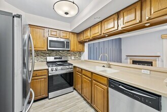 6565 Cypress Point Rd in Alexandria, VA - Building Photo - Building Photo