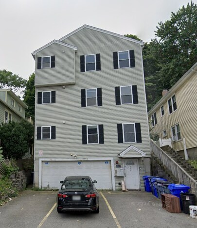 128 Hillside St, Unit 2