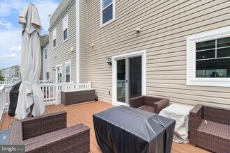 1035 Edenberry Wy in Glen Burnie, MD - Building Photo - Building Photo