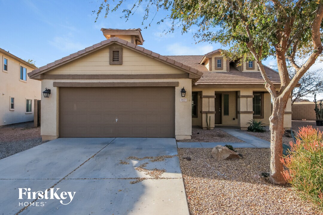 2671 W Bartlett Way in Queen Creek, AZ - Building Photo