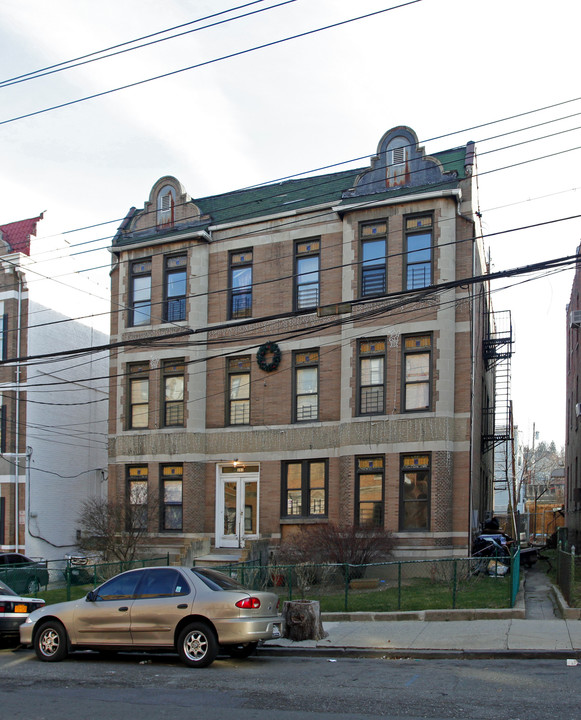 280 Hawthorne Ave in Yonkers, NY - Building Photo