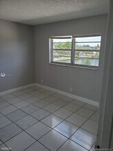 2775 Taft St-Unit -Apt 312 in Hollywood, FL - Foto de edificio - Building Photo