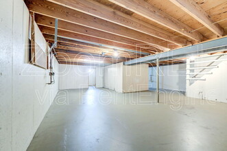 2250 Spoonwood Dr in Florissant, MO - Building Photo - Building Photo