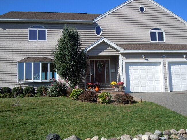 property at 103 Summer St