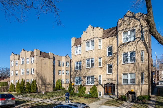 Francisco 6541-53 in Chicago, IL - Foto de edificio - Building Photo