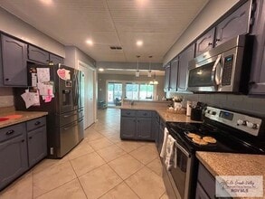 1001 Tesoro Ave in Rancho Viejo, TX - Building Photo - Building Photo