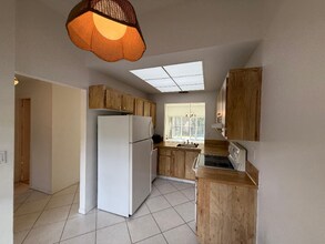 1953 SW 15th St in Deerfield Beach, FL - Building Photo - Building Photo