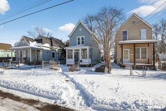 920 S Matthew St in Peoria, IL - Foto de edificio - Building Photo