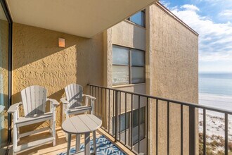 511 E Beach Blvd in Gulf Shores, AL - Foto de edificio - Building Photo