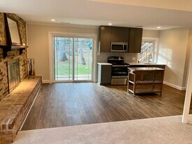 4904 POWELL RD in Fairfax, VA - Building Photo