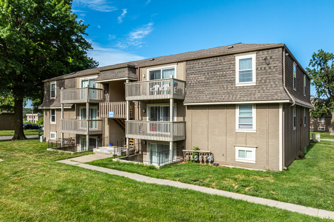 Concord Sq Apartments in Kansas City, KS - Foto de edificio - Building Photo