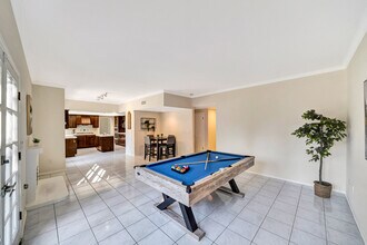 30428 Penrod Dr in Agoura Hills, CA - Building Photo - Building Photo