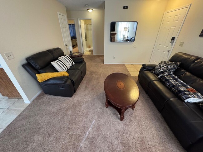 5576 W Rochelle Ave. in Las Vegas, NV - Building Photo - Building Photo