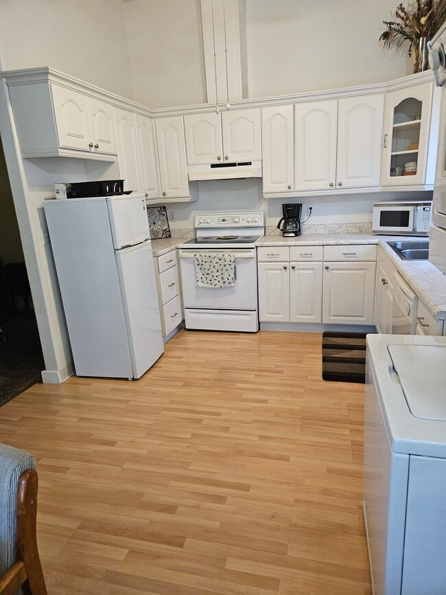 1209 S 2nd Pl, Unit 1209