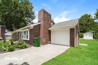 8507 Beechbrooke Rd in Mint Hill, NC - Building Photo - Building Photo