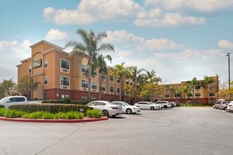 Furnished Studio-Los Angeles - Torrance Ha in Torrance, CA - Building Photo - Building Photo