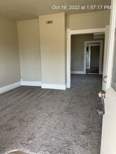 912 Rawson St in Perry, IA - Building Photo - Building Photo