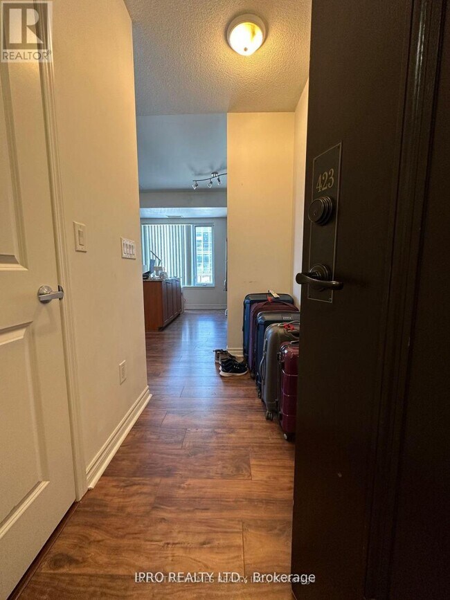 property at 385-385 Prince of Wales Dr