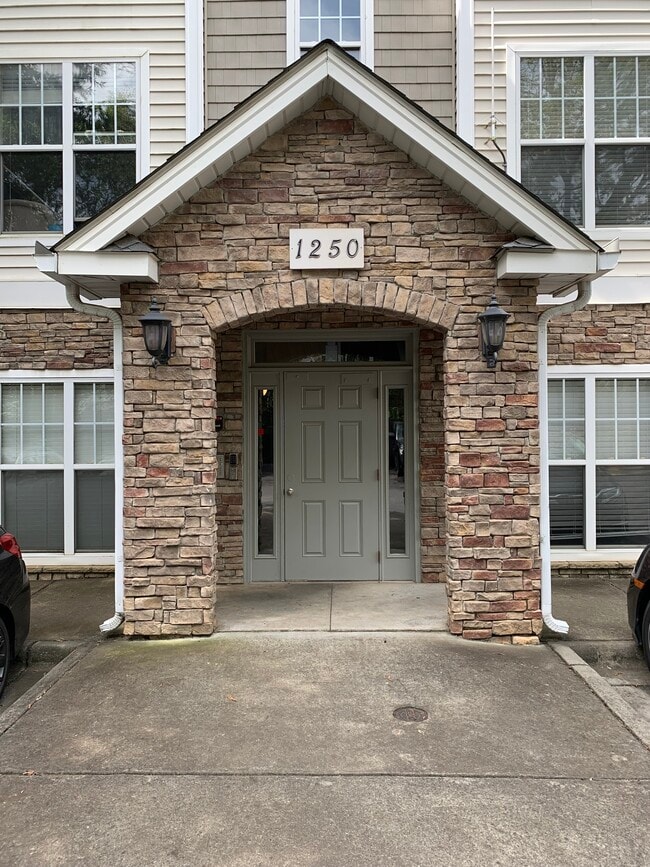 1256 Duncan Gardens Dr, Unit 1256 Duncan Gardens Drive in Charlotte, NC - Building Photo - Building Photo