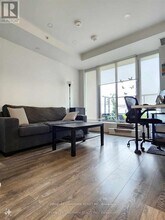 2481 Taunton Rd in Oakville, ON - Building Photo - Building Photo