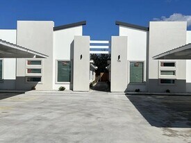 705 Deanne Dr in Weslaco, TX - Building Photo