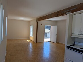 Yale Lofts in San Diego, CA - Building Photo - Building Photo