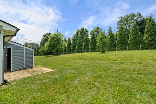 1307 Farmingdale Dr in Elizabethtown, KY - Building Photo - Building Photo