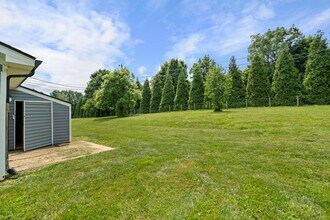 1311 Farmingdale Dr in Elizabethtown, KY - Building Photo - Building Photo
