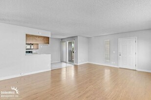 2133 W Turney Ave in Phoenix, AZ - Building Photo