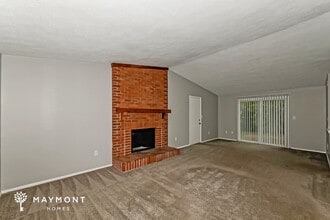 8220 Old Farm Rd in Indianapolis, IN - Building Photo - Building Photo