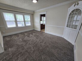1109 Dousman St in Green Bay, WI - Building Photo