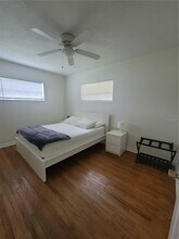 2400 NE 57th Pl in Ocala, FL - Foto de edificio - Building Photo