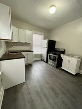 370 Howell Ave in Cincinnati, OH - Building Photo - Building Photo