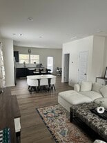 219 Greenpark Rd in Sandston, VA - Building Photo