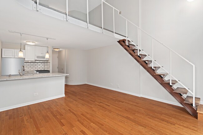 1221 N Dearborn Pkwy-Unit -806S in Chicago, IL - Building Photo - Building Photo