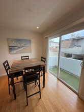 1550 S Bundy Dr, Unit #4 in Los Angeles, CA - Building Photo - Building Photo