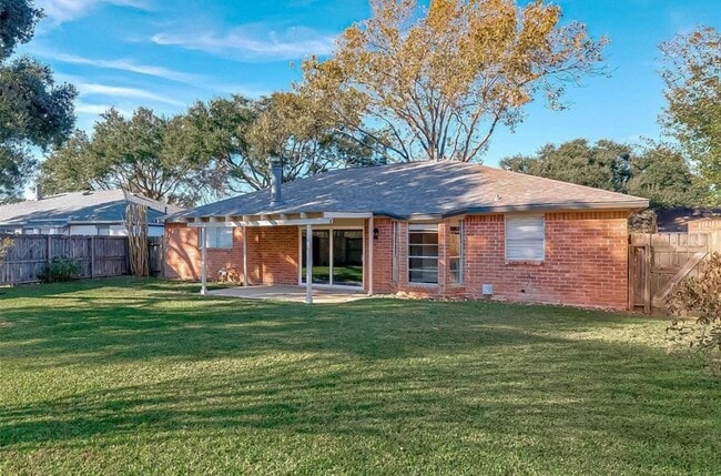 22011 Castle Springs Dr