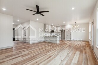 1000 Clayton Rd in Springdale, AR - Building Photo - Building Photo