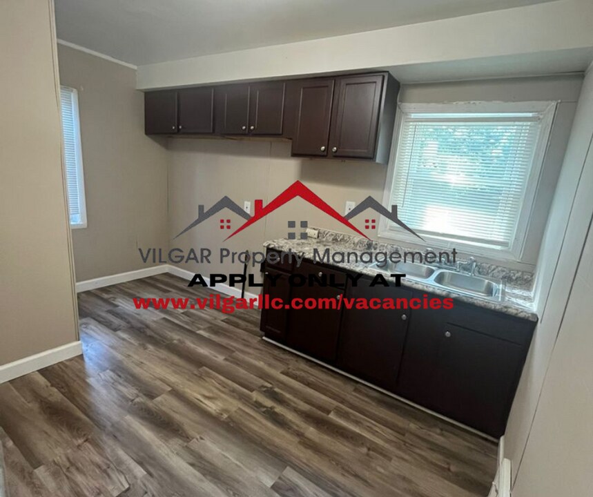 744 Mississippi St in Gary, IN - Building Photo
