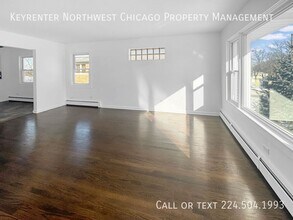 332 N Smith St in Palatine, IL - Building Photo - Building Photo