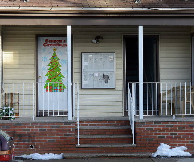 438 Bolton St in New Bedford, MA - Foto de edificio - Other