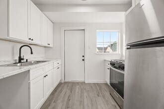 125 18th Ave N in Texas City, TX - Building Photo - Building Photo