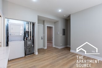 423 W Belden Ave, Unit 2 in Chicago, IL - Foto de edificio - Building Photo