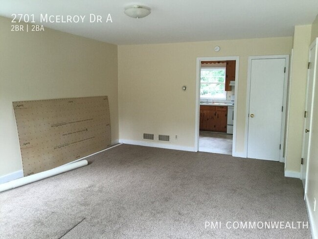 2701 McElroy Dr in Charlottesville, VA - Building Photo - Building Photo