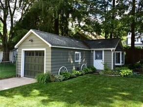 351 Ravine St in Meadville, PA - Building Photo - Building Photo